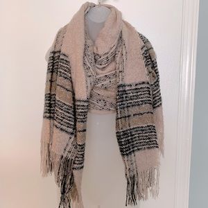Loft Scarf